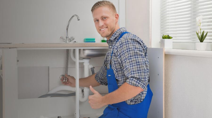 Professional water heater repair in De Witt, NE